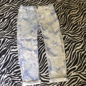 Pretty bleached skinny jeans